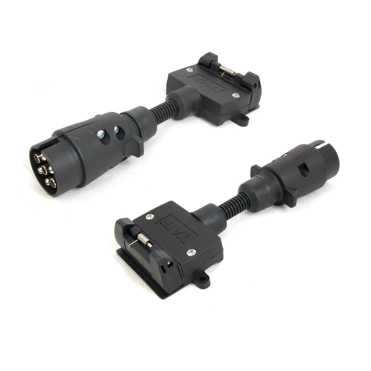 TAG | Trailer Adapter | 7-Pin Large Round Plug to 7-Pin Flat Socket | UNTA010