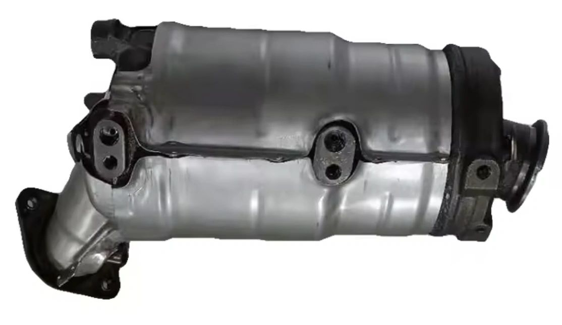 CleanCore | NO DPF Pipe Thru with Fitting Kit | Toyota Hilux GUN122/125R/135R 2.4L, GUN123R/126R/136R 2.8L, Fortuner, Prado 150 2015>