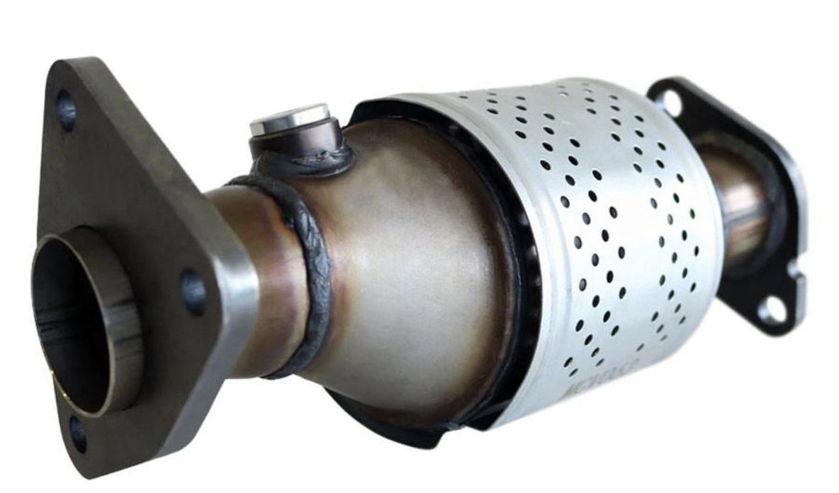 CleanCore | RHS Manifold Catalytic Converter Close Coupled | Nissan Navara D40 VQ40 Pathfinder R51 VQ40E (2005–2013) | MCV064-CC