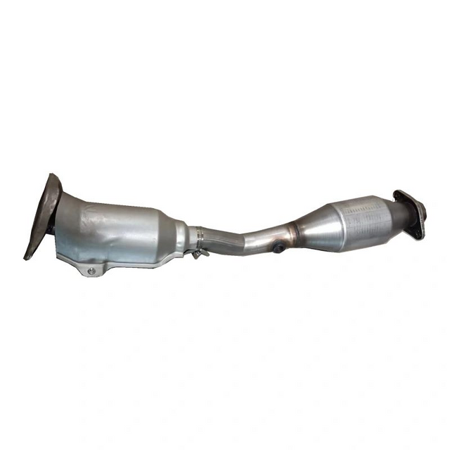 CleanCore | Underbody Catalytic Converter Assembly Direct Fit | Nissan Pulsar B17 & C12 (2012–2017) | MCV718-CC